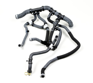 Przewód wodny dolny Master III Renault 215018961R