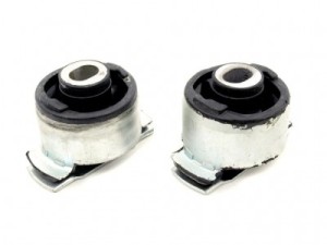 Tuleje tylnej belki Laguna II Meilleur 7701209534