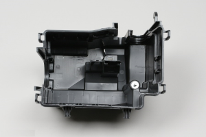 Obudowa bezpieczników Trafic III Renault 243503708R