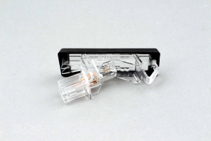 Lampka tablicy rejestracyjnej Captur Laguna Modus Scenic Renault 8200013577